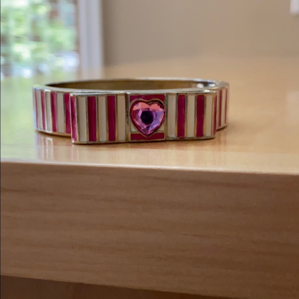 Betsey Johnson pink and white bow bracelet